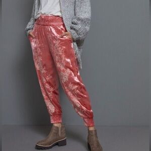 Anthropologie Pink Velvet Embroidered Jogger Pants XS Boho Fairycore Butterfly